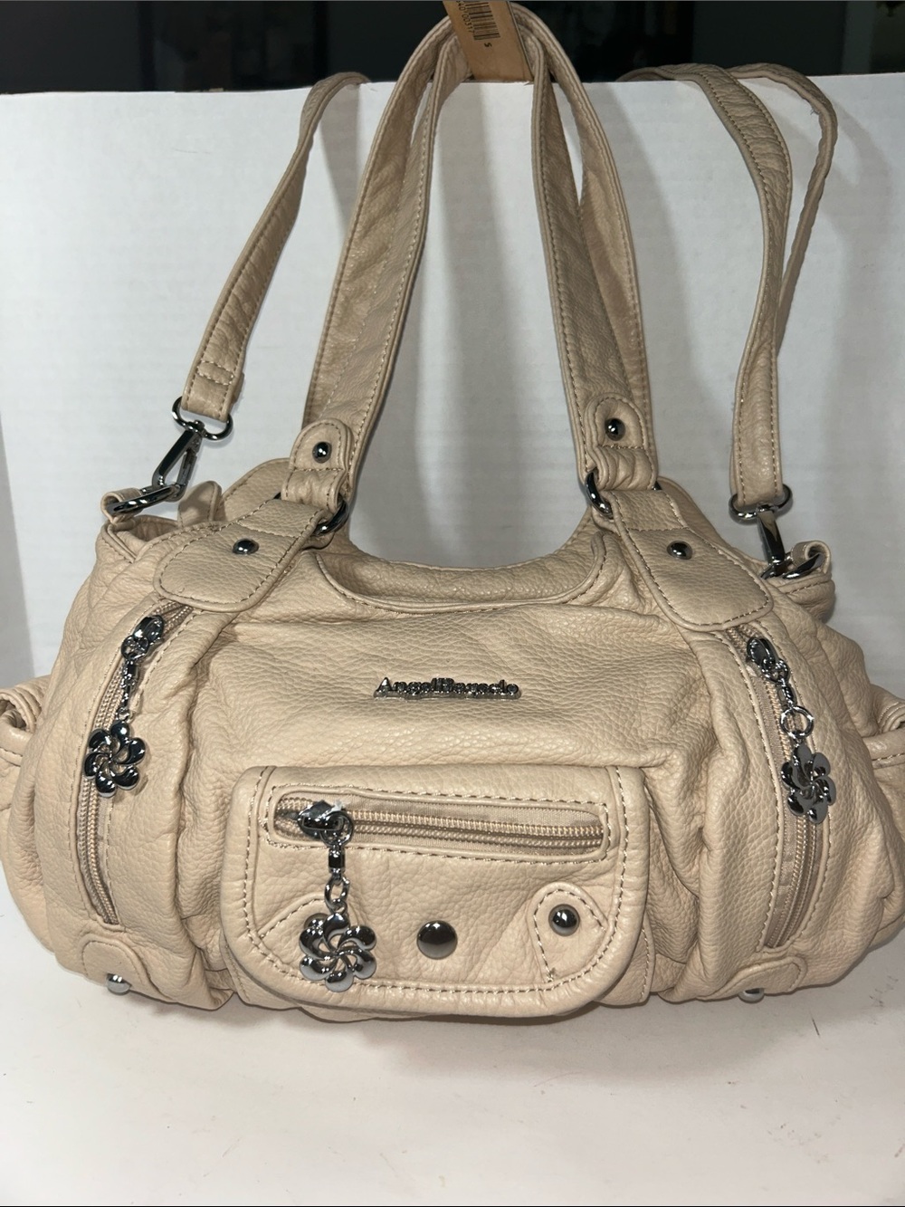 Angel Barcelo Cream Leather Shoulder Bag